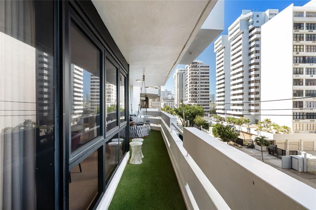 For Rent: $9,000 (3 beds, 2 baths, 1913 Square Feet)