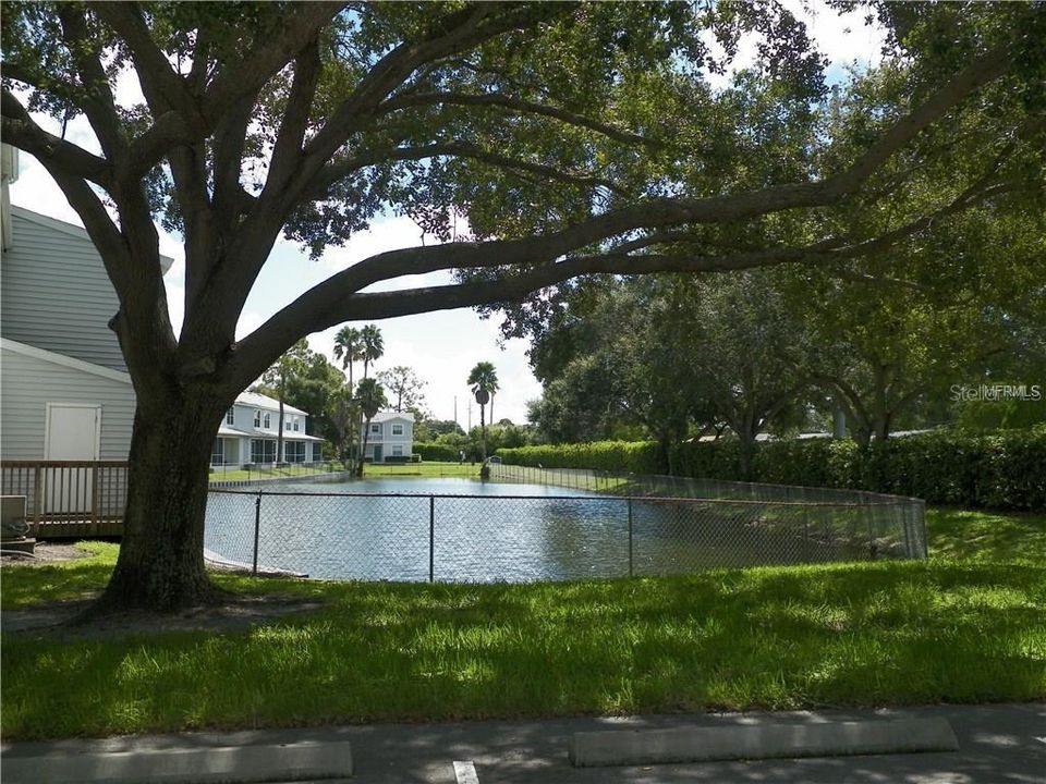 For Sale: $175,000 (2 beds, 1 baths, 1102 Square Feet)