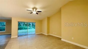 For Rent: $2,400 (4 beds, 2 baths, 1938 Square Feet)