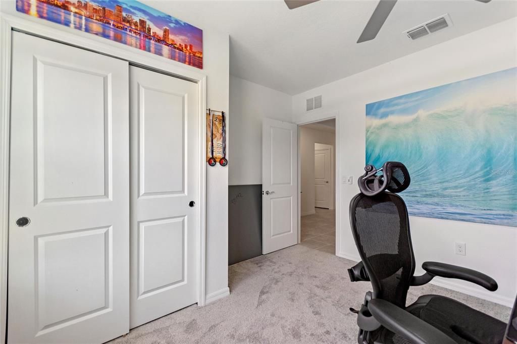 For Sale: $360,000 (4 beds, 2 baths, 1850 Square Feet)