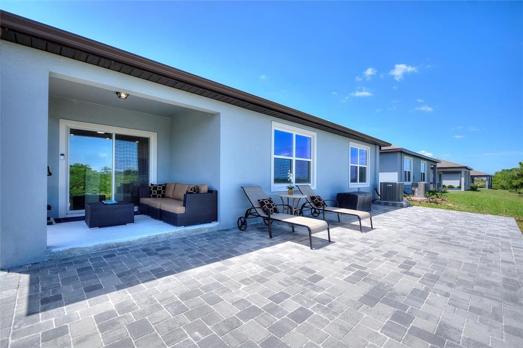 For Sale: $360,000 (4 beds, 2 baths, 1850 Square Feet)