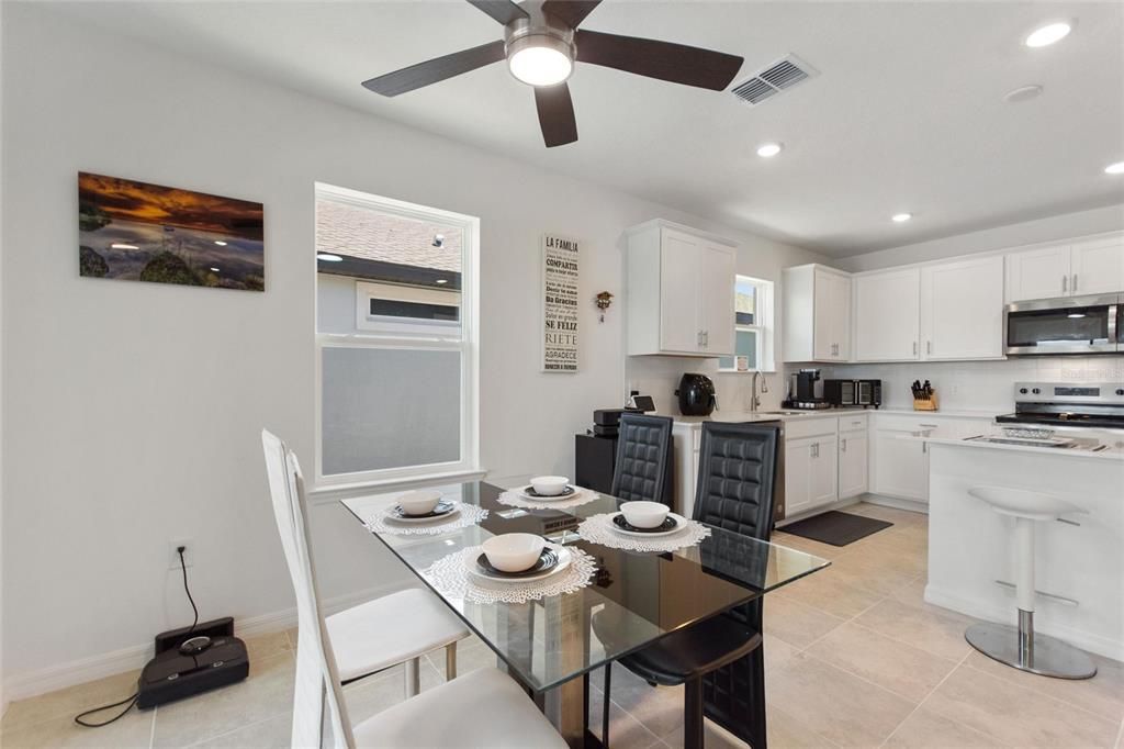 For Sale: $360,000 (4 beds, 2 baths, 1850 Square Feet)