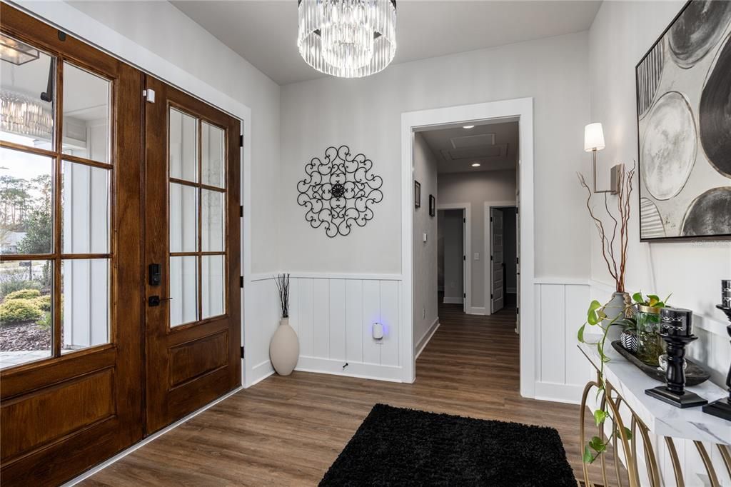 En Venta: $799,000 (4 camas, 2 baños, 2487 Pies cuadrados)