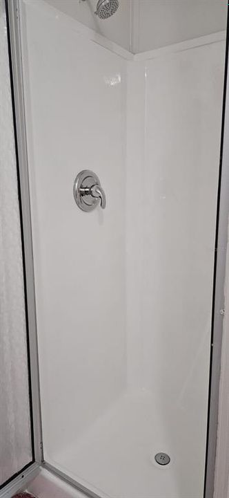 出租: $1,750 (1 贝兹, 1 浴室, 1296 平方英尺)