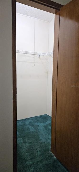 出租: $1,750 (1 贝兹, 1 浴室, 1296 平方英尺)