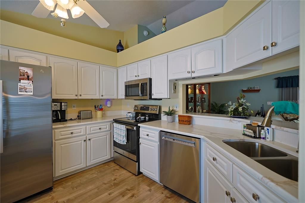 En Venta: $450,000 (3 camas, 2 baños, 1654 Pies cuadrados)