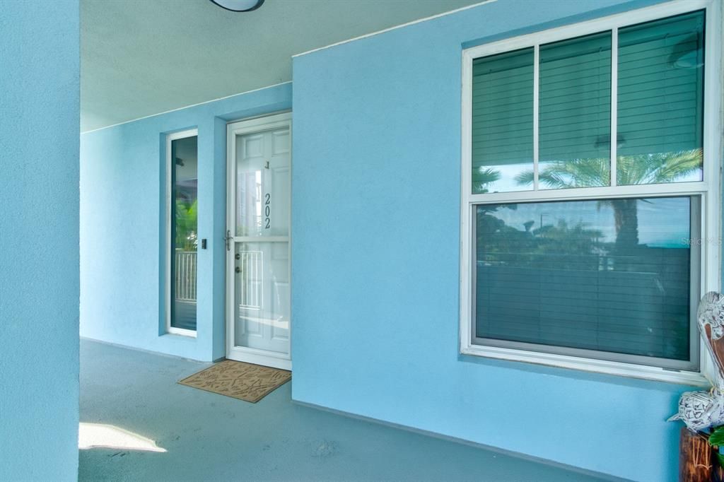 待售: $474,999 (2 贝兹, 2 浴室, 1384 平方英尺)