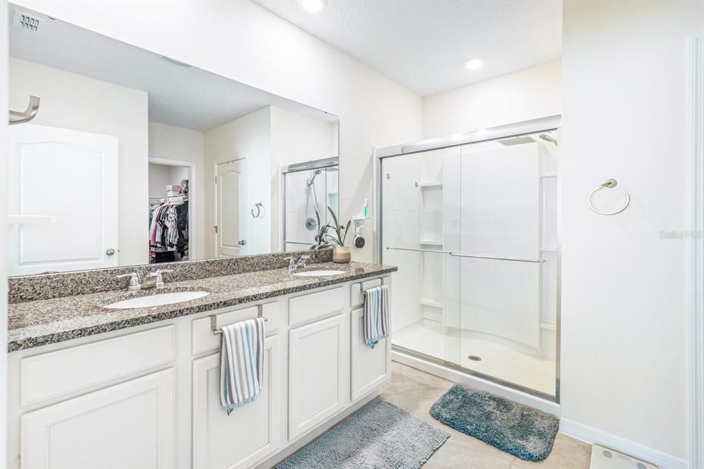 For Sale: $399,990 (4 beds, 2 baths, 1830 Square Feet)