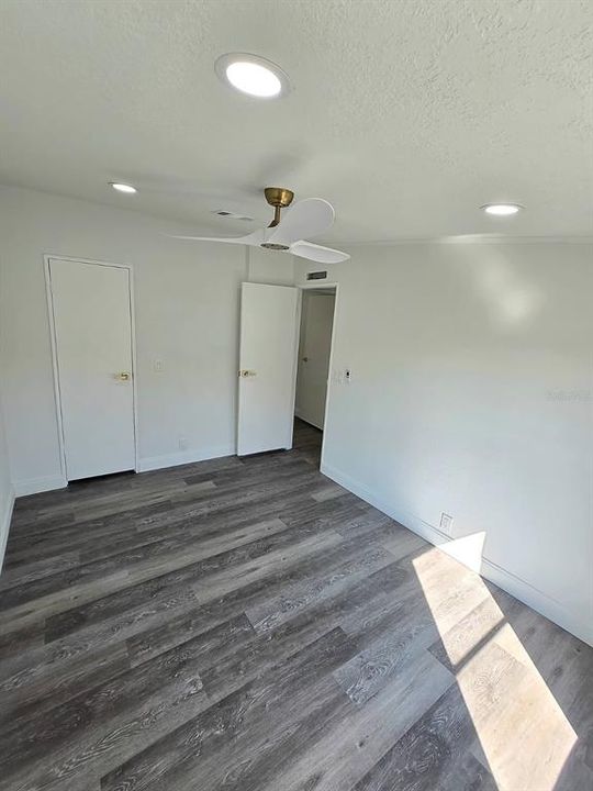 En Venta: $274,000 (4 camas, 2 baños, 1782 Pies cuadrados)