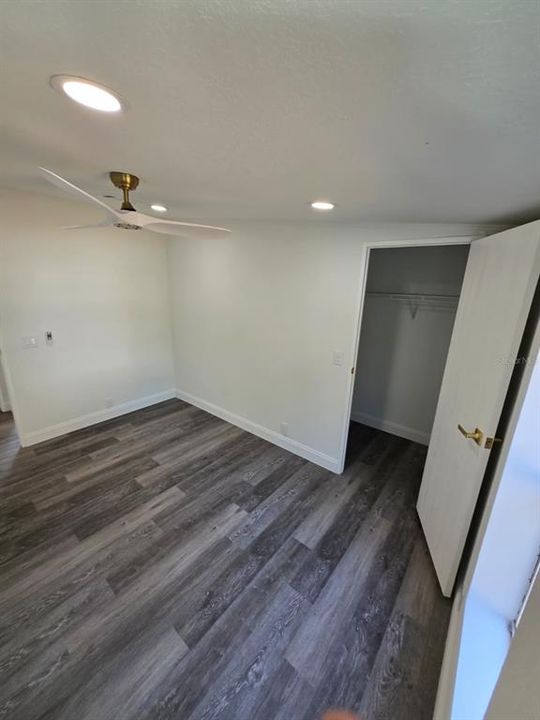 En Venta: $274,000 (4 camas, 2 baños, 1782 Pies cuadrados)