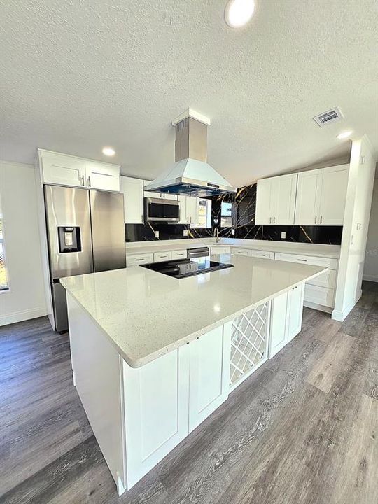 En Venta: $274,000 (4 camas, 2 baños, 1782 Pies cuadrados)