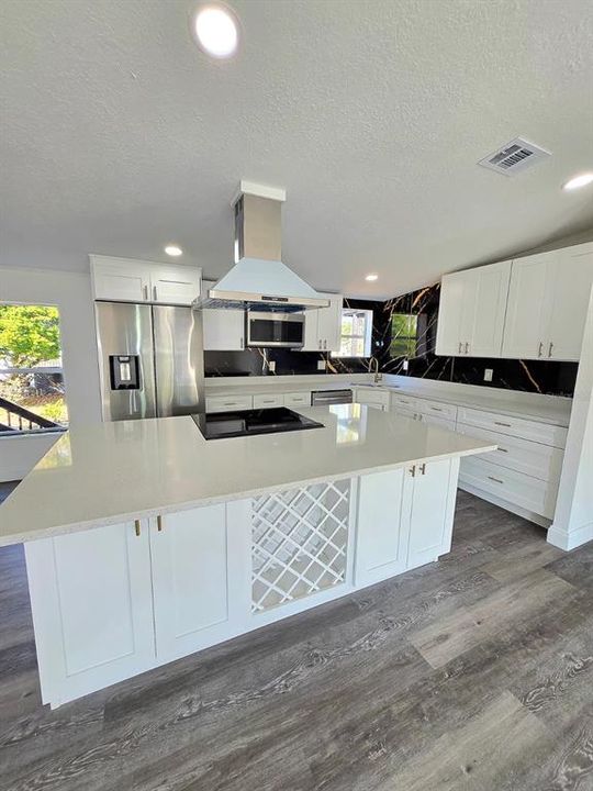 En Venta: $274,000 (4 camas, 2 baños, 1782 Pies cuadrados)