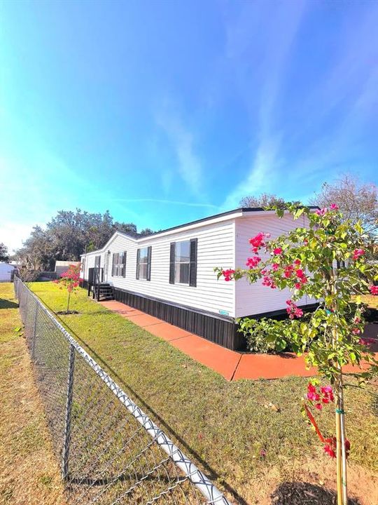 En Venta: $274,000 (4 camas, 2 baños, 1782 Pies cuadrados)