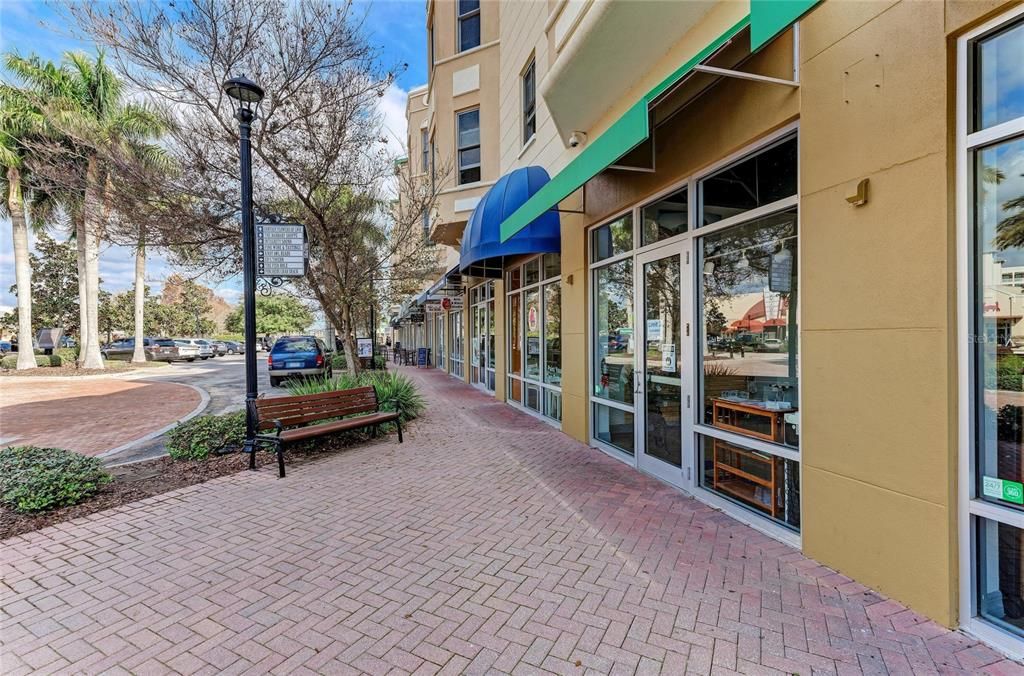 待售: $425,000 (3 贝兹, 2 浴室, 1358 平方英尺)