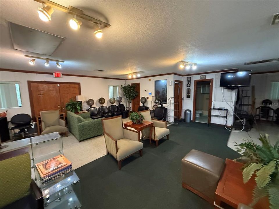 En Venta: $275,000 (0 camas, 0 baños, 1320 Pies cuadrados)