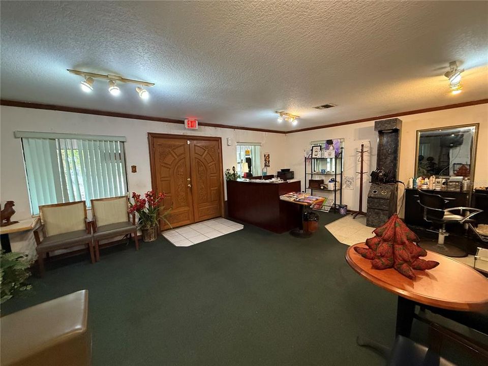 En Venta: $275,000 (0 camas, 0 baños, 1320 Pies cuadrados)