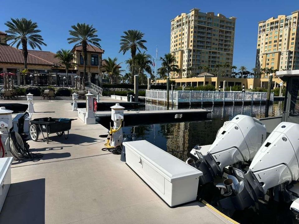 待售: $289,000 (0.03 acres)