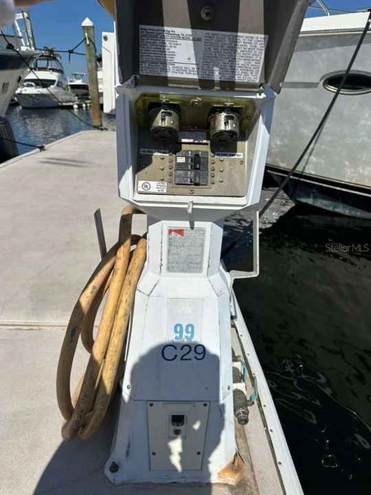 待售: $289,000 (0.03 acres)