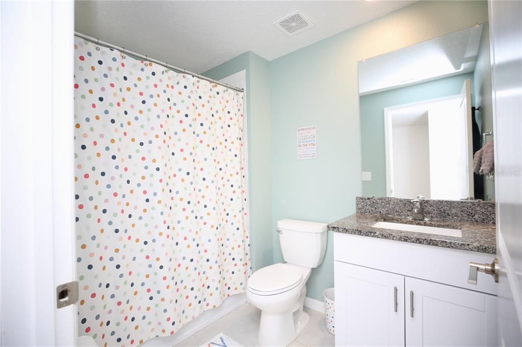 For Sale: $313,000 (3 beds, 2 baths, 1634 Square Feet)