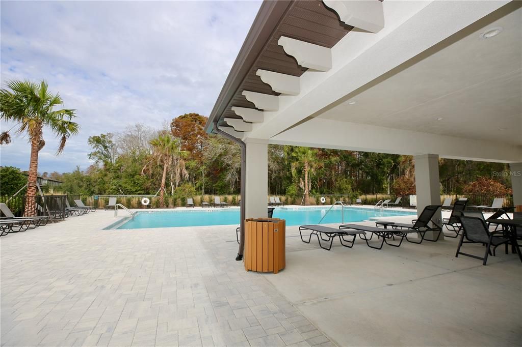 For Sale: $313,000 (3 beds, 2 baths, 1634 Square Feet)