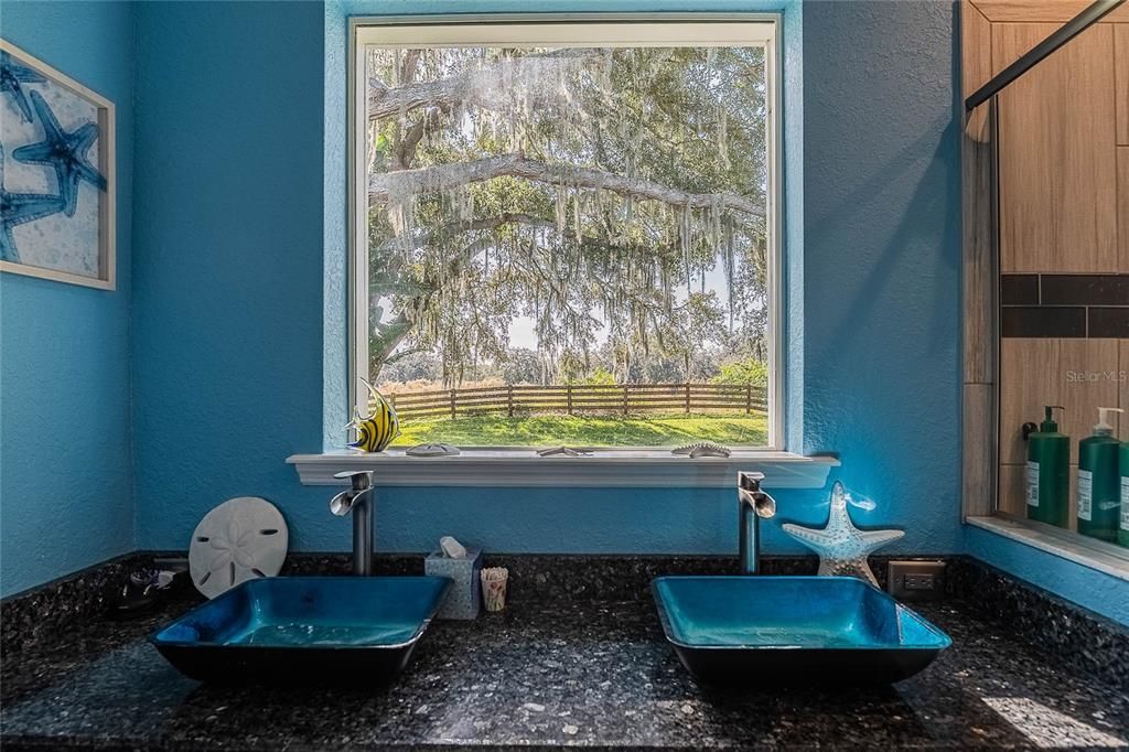 En Venta: $1,200,000 (2 camas, 3 baños, 1693 Pies cuadrados)