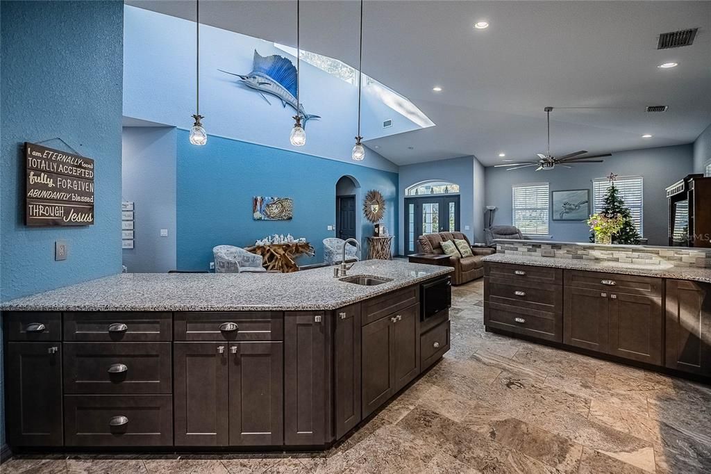 En Venta: $1,200,000 (2 camas, 3 baños, 1693 Pies cuadrados)