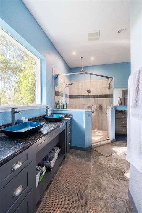 En Venta: $1,200,000 (2 camas, 3 baños, 1693 Pies cuadrados)