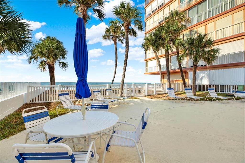 For Sale: $200,000 (0 beds, 1 baths, 400 Square Feet)