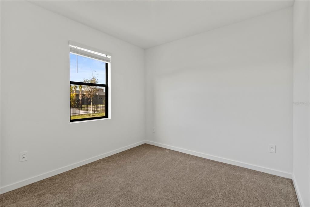 出租: $2,250 (3 贝兹, 3 浴室, 1360 平方英尺)