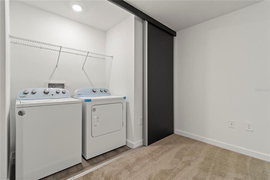 出租: $2,250 (3 贝兹, 3 浴室, 1360 平方英尺)