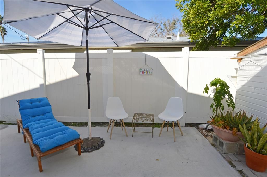 For Rent: $2,300 (1 beds, 1 baths, 625 Square Feet)