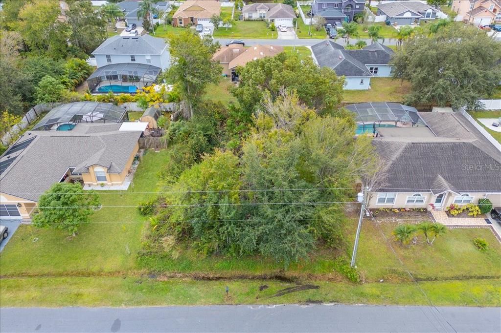 En Venta: $65,000 (0.19 acres)