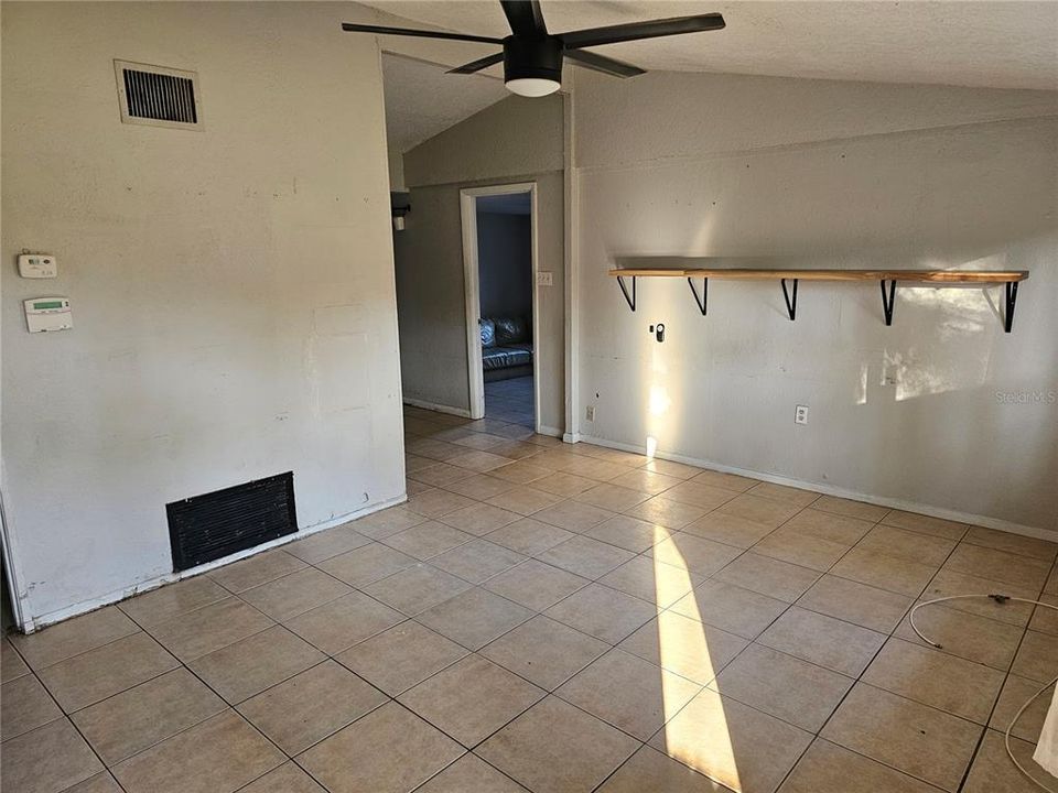 En Venta: $169,900 (3 camas, 1 baños, 804 Pies cuadrados)