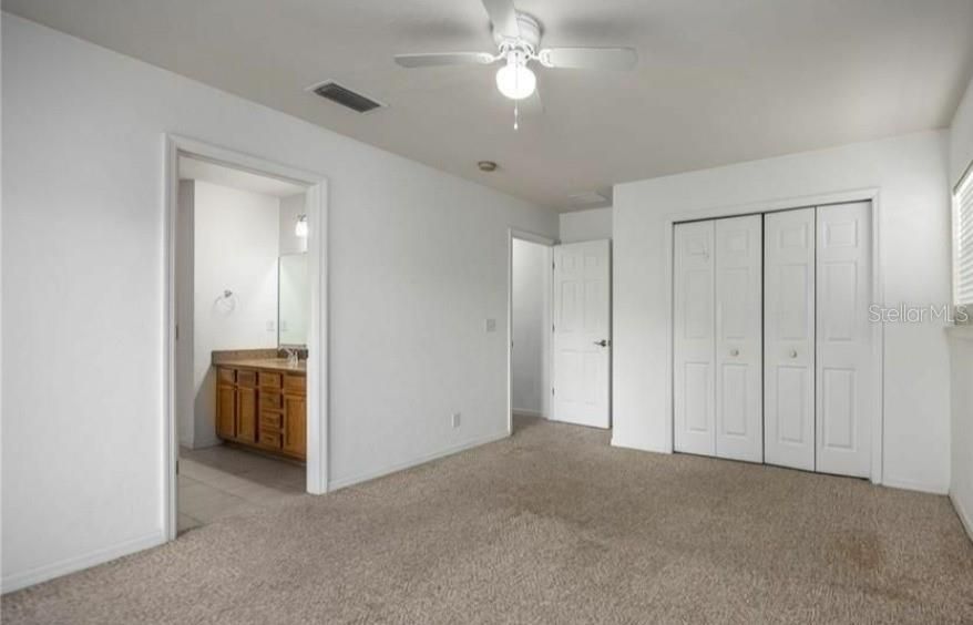 待售: $324,480 (3 贝兹, 2 浴室, 2118 平方英尺)