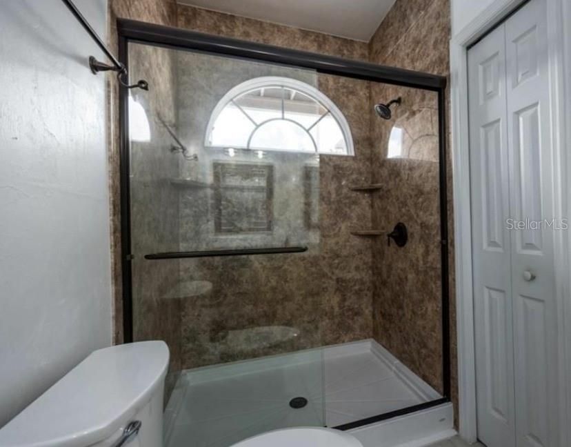 待售: $324,480 (3 贝兹, 2 浴室, 2118 平方英尺)