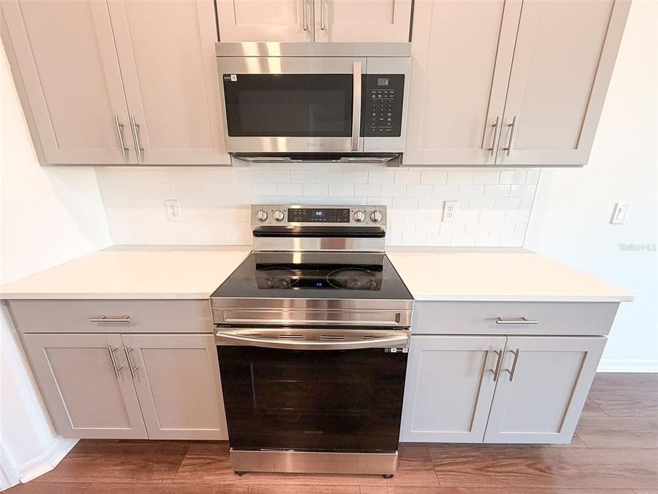 En Renta: $2,899 (5 camas, 4 baños, 2804 Pies cuadrados)