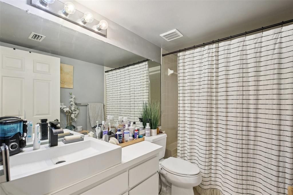 待售: $289,900 (3 贝兹, 2 浴室, 1310 平方英尺)