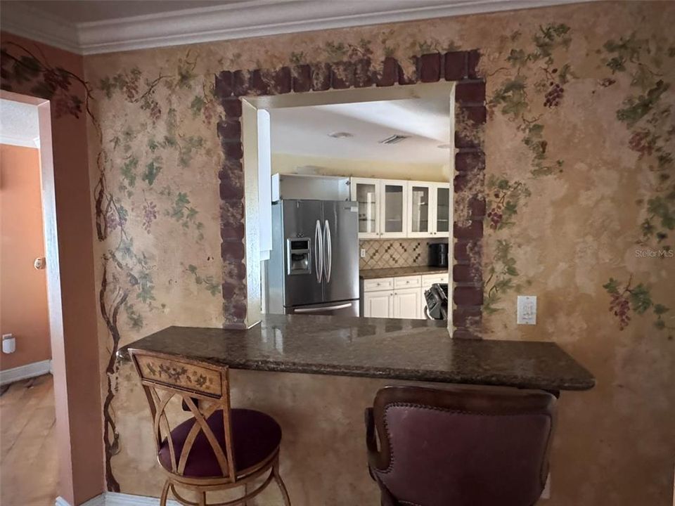 待售: $389,000 (3 贝兹, 2 浴室, 2121 平方英尺)