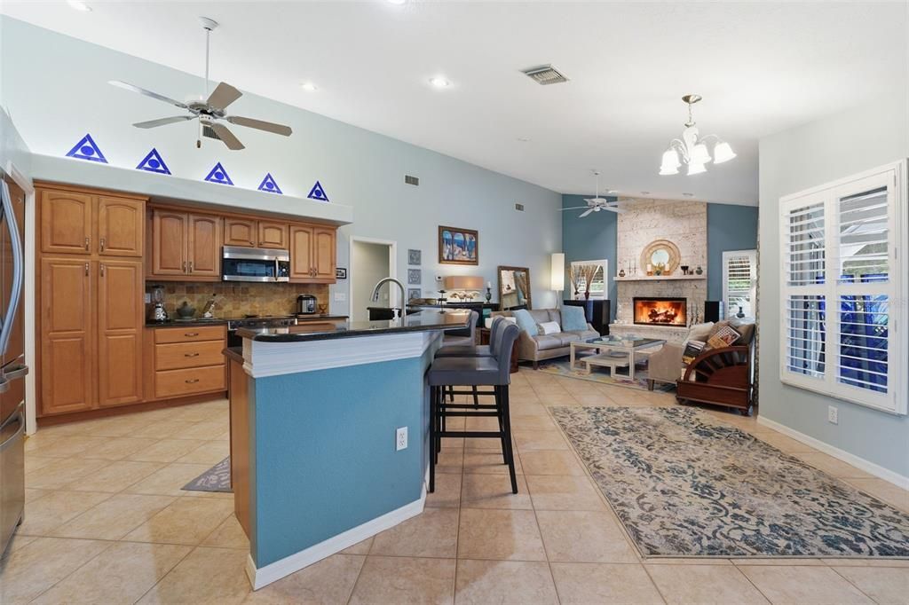 待售: $559,500 (3 贝兹, 2 浴室, 2129 平方英尺)