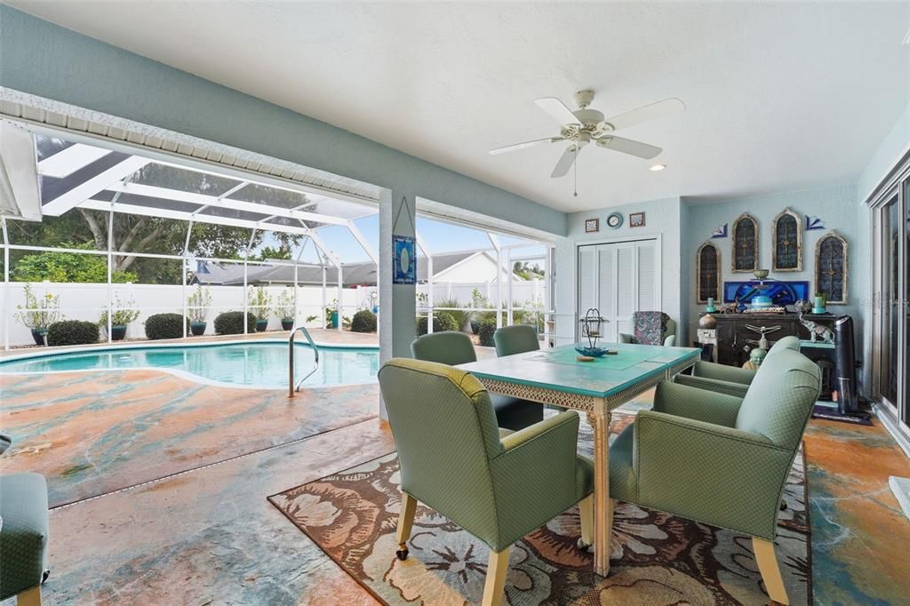 待售: $559,500 (3 贝兹, 2 浴室, 2129 平方英尺)