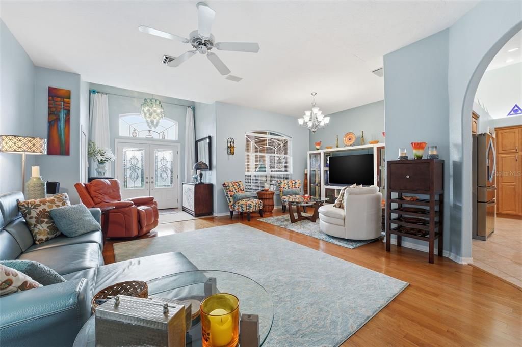 待售: $559,500 (3 贝兹, 2 浴室, 2129 平方英尺)