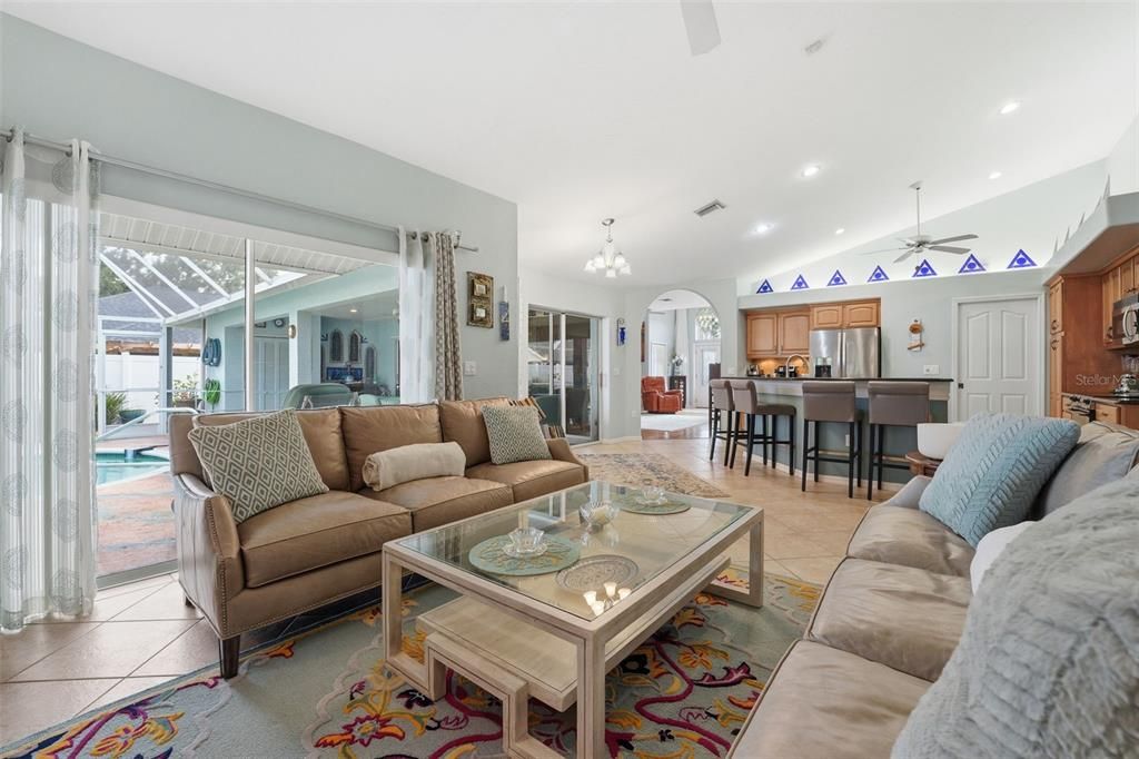 待售: $559,500 (3 贝兹, 2 浴室, 2129 平方英尺)