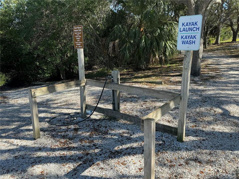 待售: $215,000 (1 贝兹, 1 浴室, 1060 平方英尺)