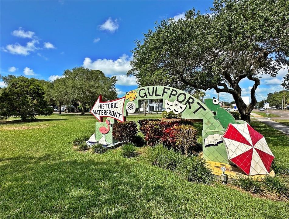 待售: $215,000 (1 贝兹, 1 浴室, 1060 平方英尺)