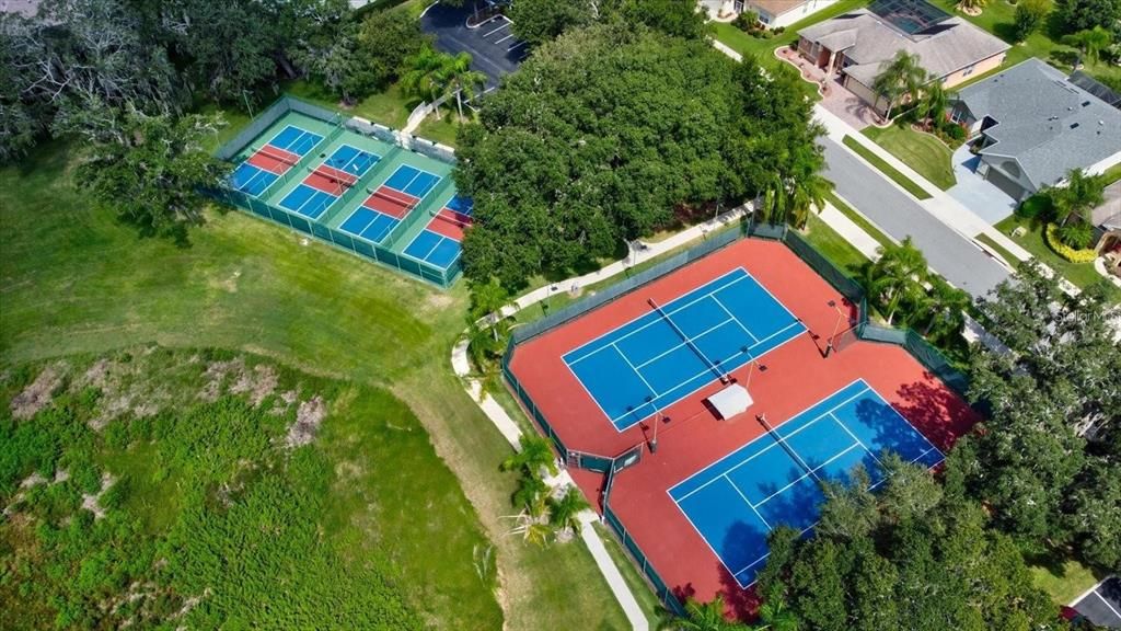 На продажу: $312,000 (2 спален, 2 ванн, 1888 Квадратных фут)