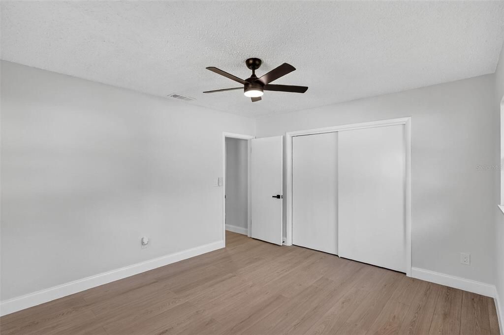 待售: $429,000 (3 贝兹, 2 浴室, 1564 平方英尺)