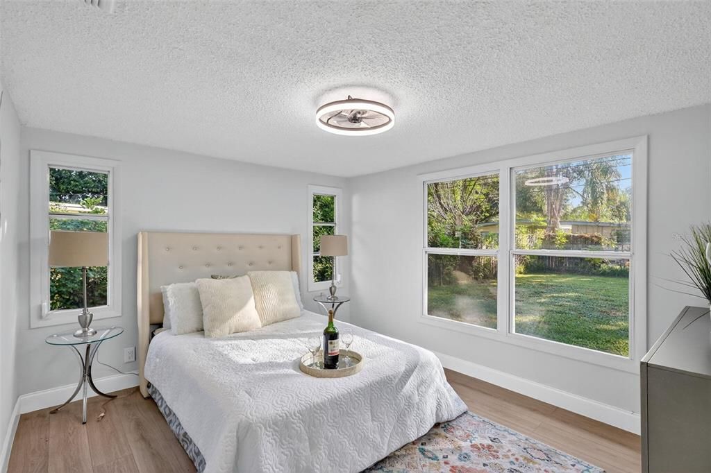 待售: $429,000 (3 贝兹, 2 浴室, 1564 平方英尺)