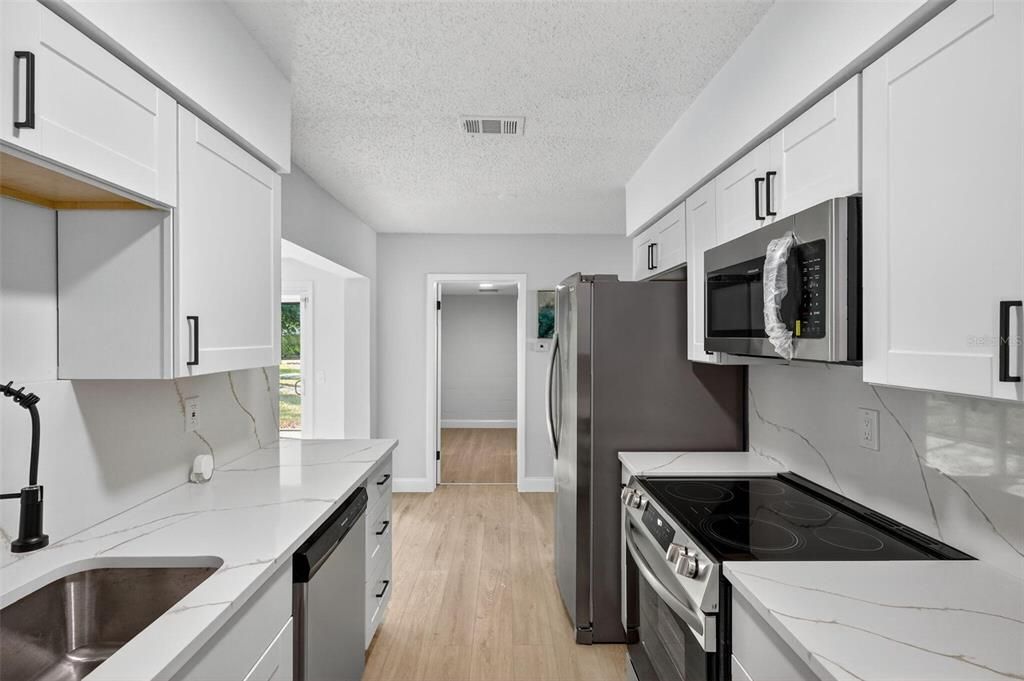 待售: $429,000 (3 贝兹, 2 浴室, 1564 平方英尺)