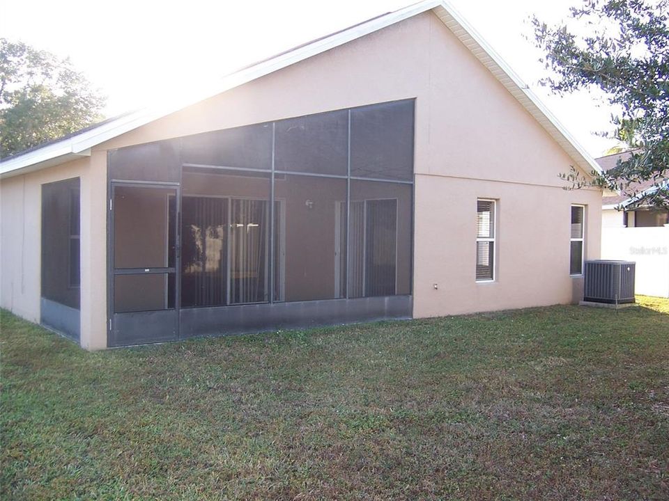 В аренду: $2,595 (4 спален, 2 ванн, 2154 Квадратных фут)