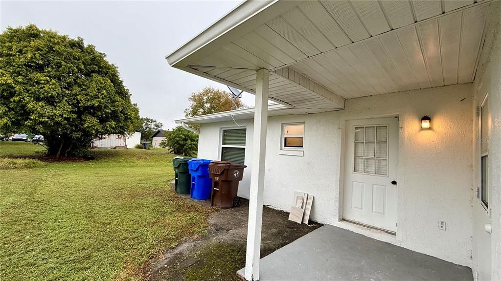 For Rent: $1,699 (2 beds, 2 baths, 900 Square Feet)